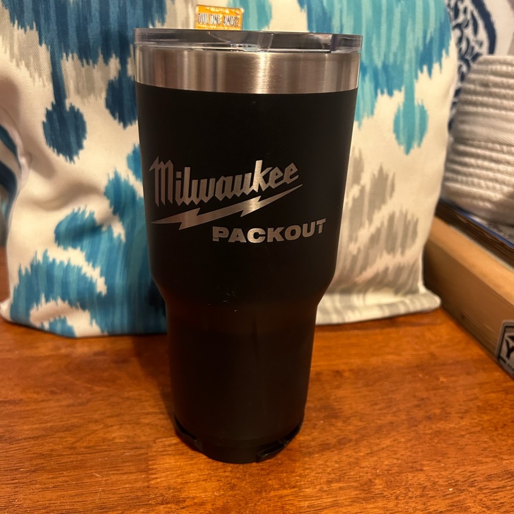 Milwaukee pack out tumbler